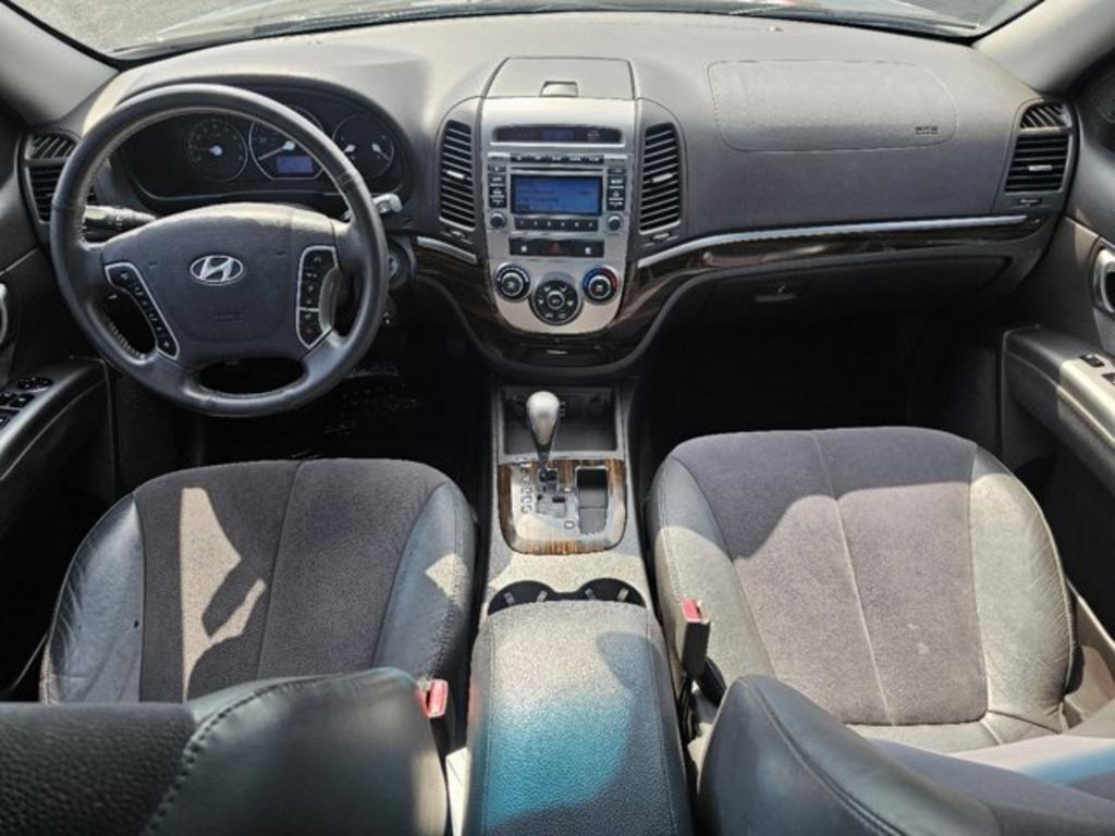 2012 Hyundai Santa Fe SE photo