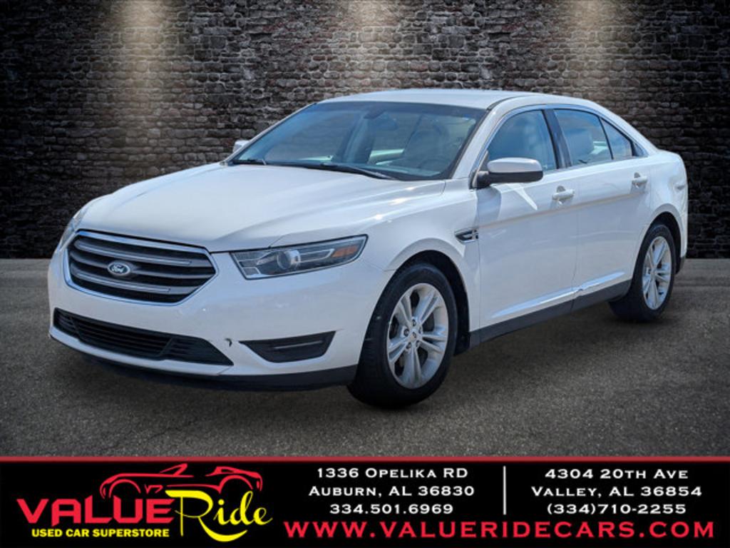 2016 Ford Taurus - $11,995