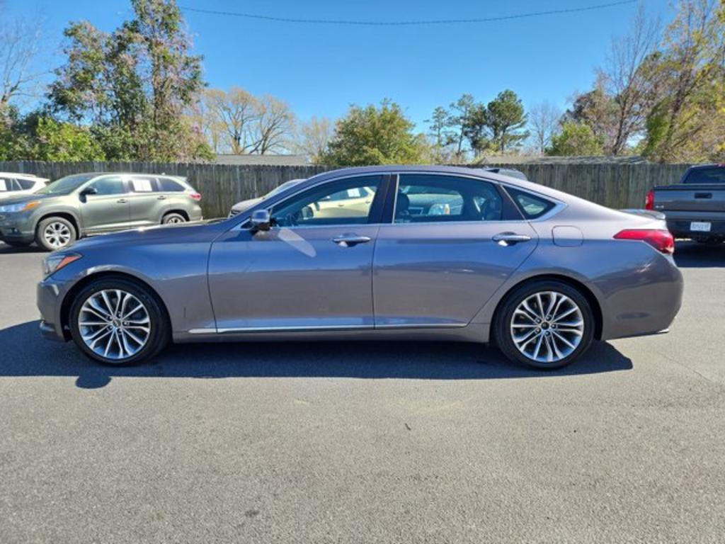 2015 Hyundai Genesis 3.8L photo