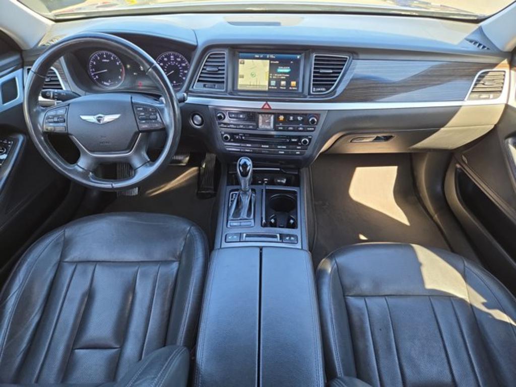 2015 Hyundai Genesis 3.8L photo