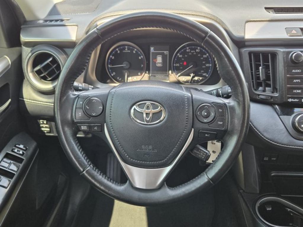 2017 Toyota RAV4 - $14,995