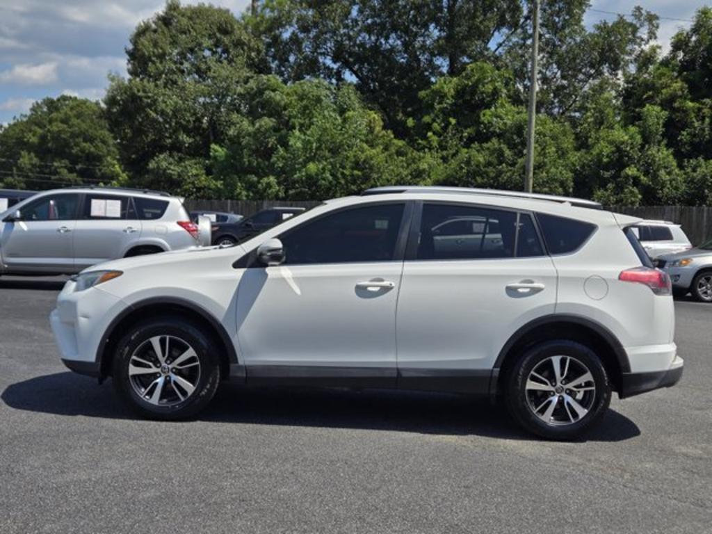 2017 Toyota RAV4 - $14,995