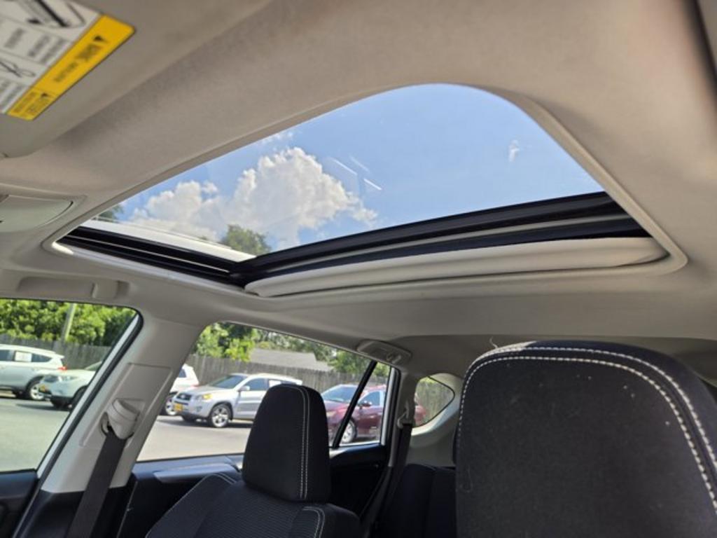 2017 Toyota RAV4 - $14,995
