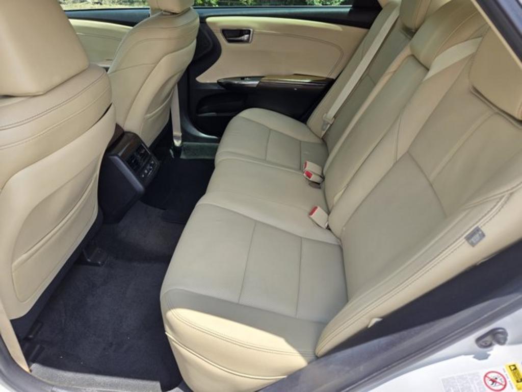 2014 Toyota Avalon - $13,995