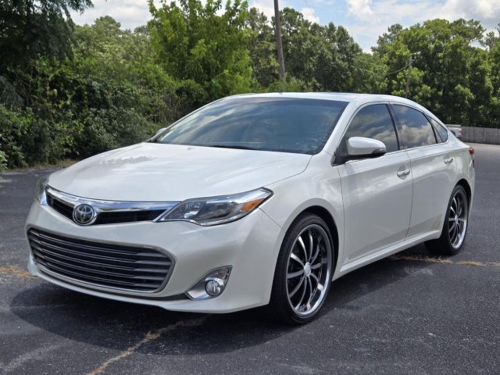 2014 Toyota Avalon - $13,995