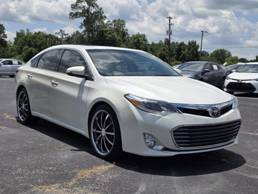 2014 Toyota Avalon - $13,995