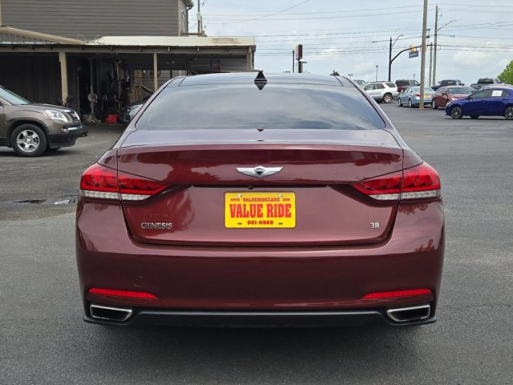 2015 Hyundai Genesis 3.8L photo