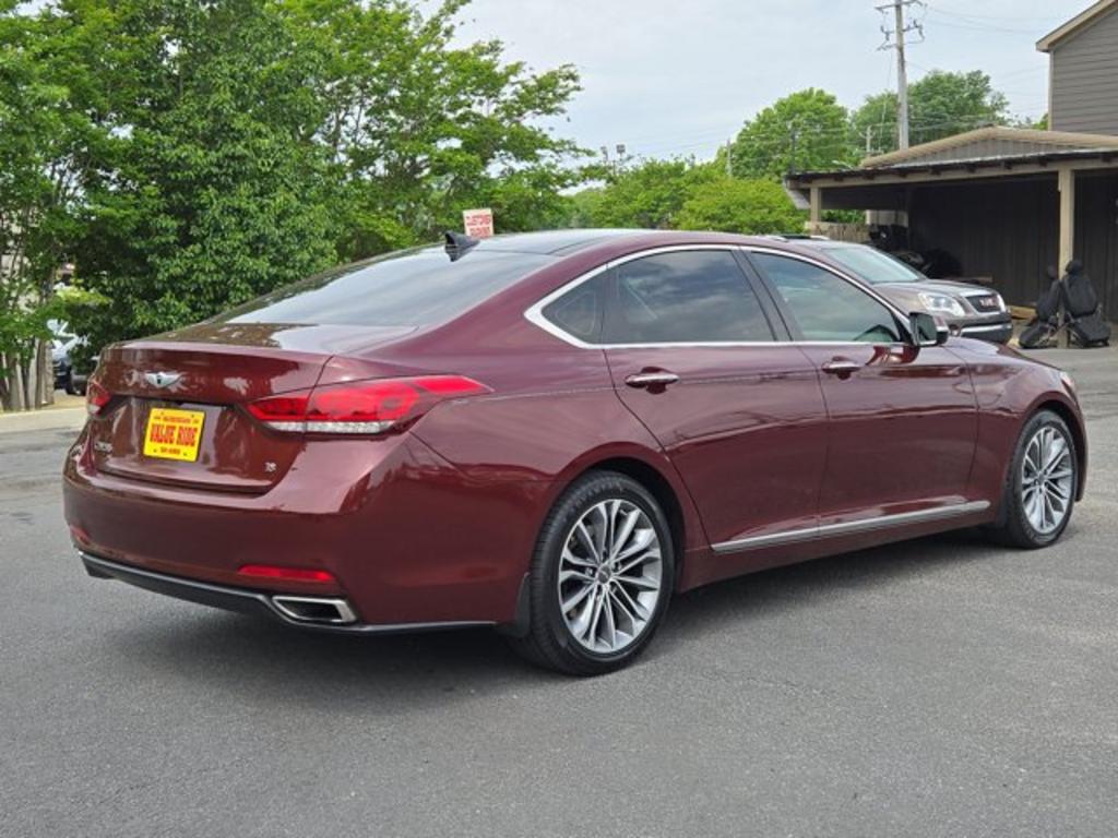 2015 Hyundai Genesis 3.8L photo
