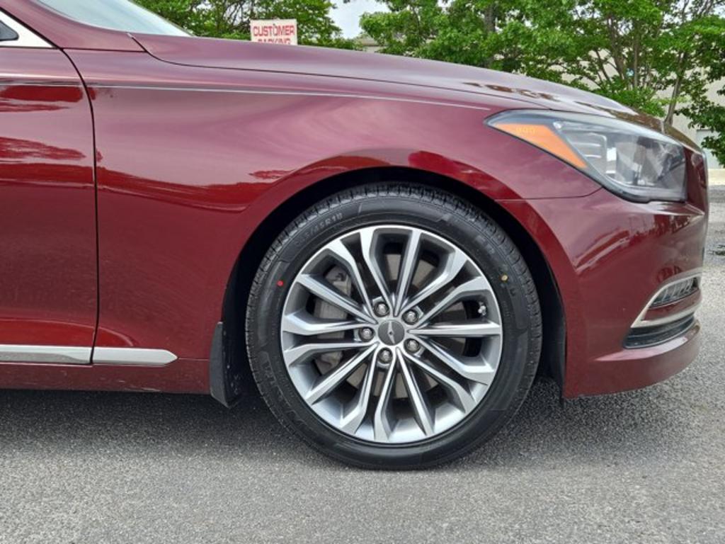 2015 Hyundai Genesis 3.8L photo