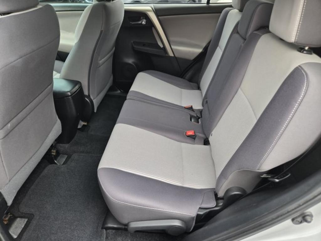 2014 Toyota RAV4 - $10,995