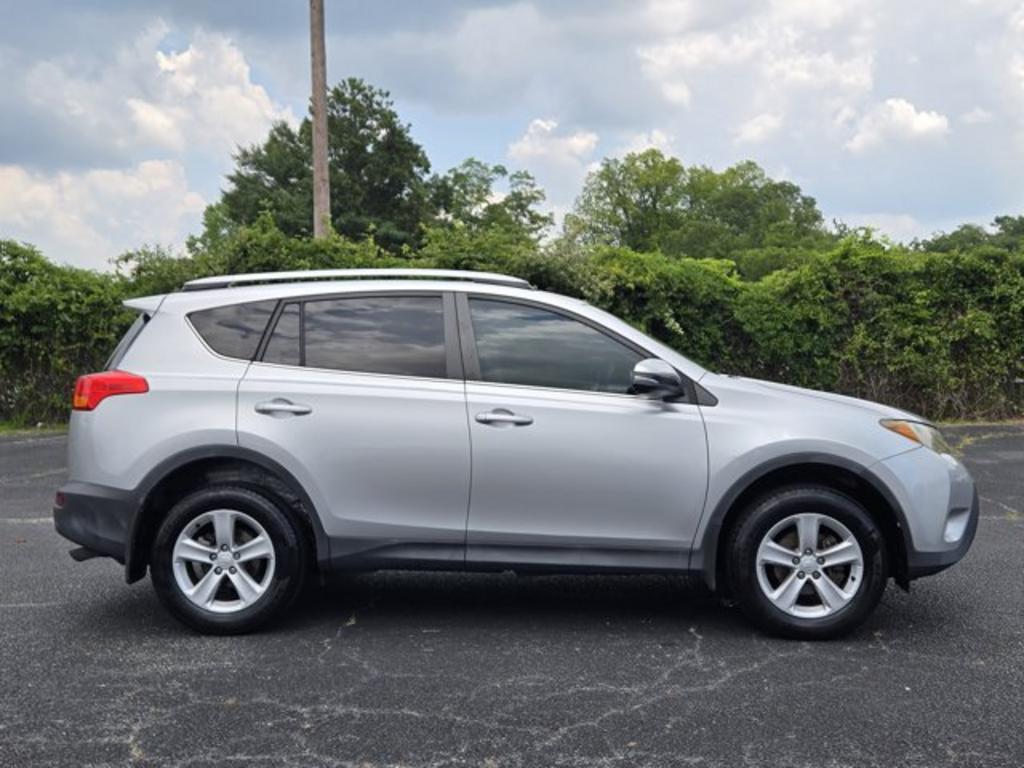 2014 Toyota RAV4 - $10,995