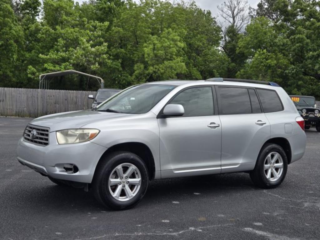 2010 Toyota Highlander - $11,995