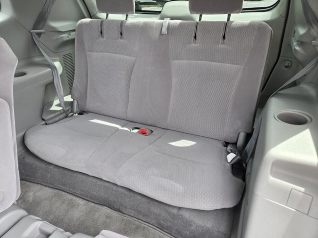 2010 Toyota Highlander - $11,995