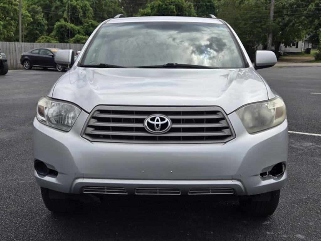 2010 Toyota Highlander - $11,995