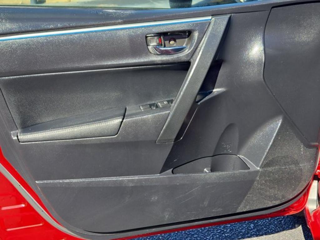 2014 Toyota Corolla - $10,995
