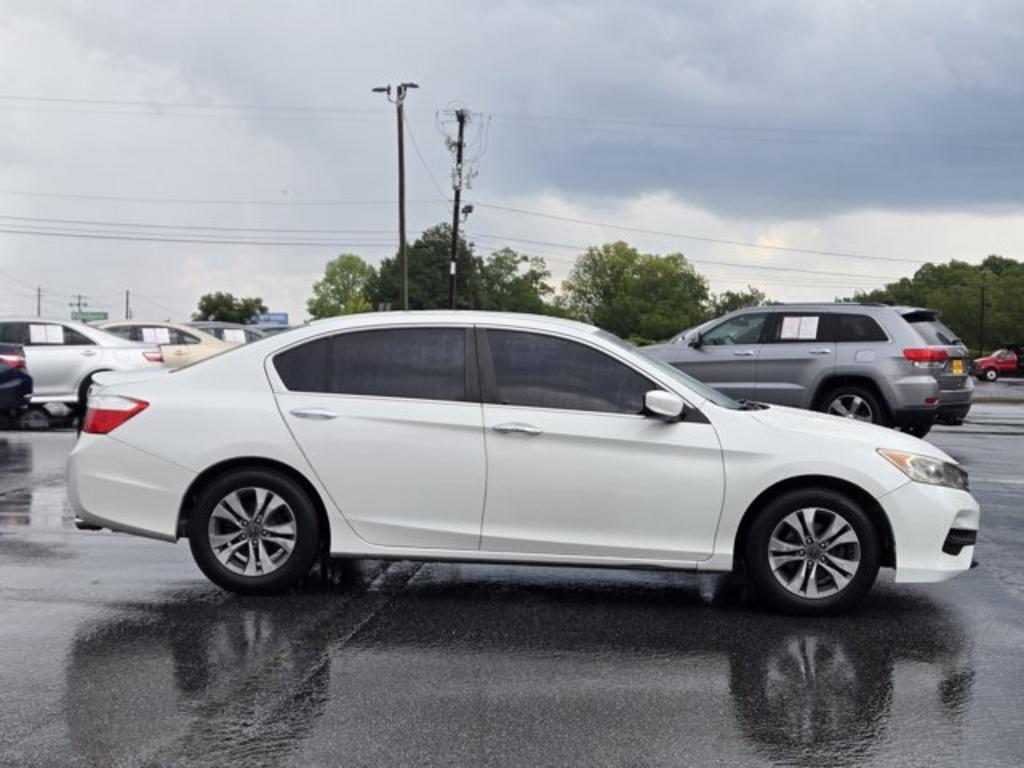 2015 Honda Accord - $13,995