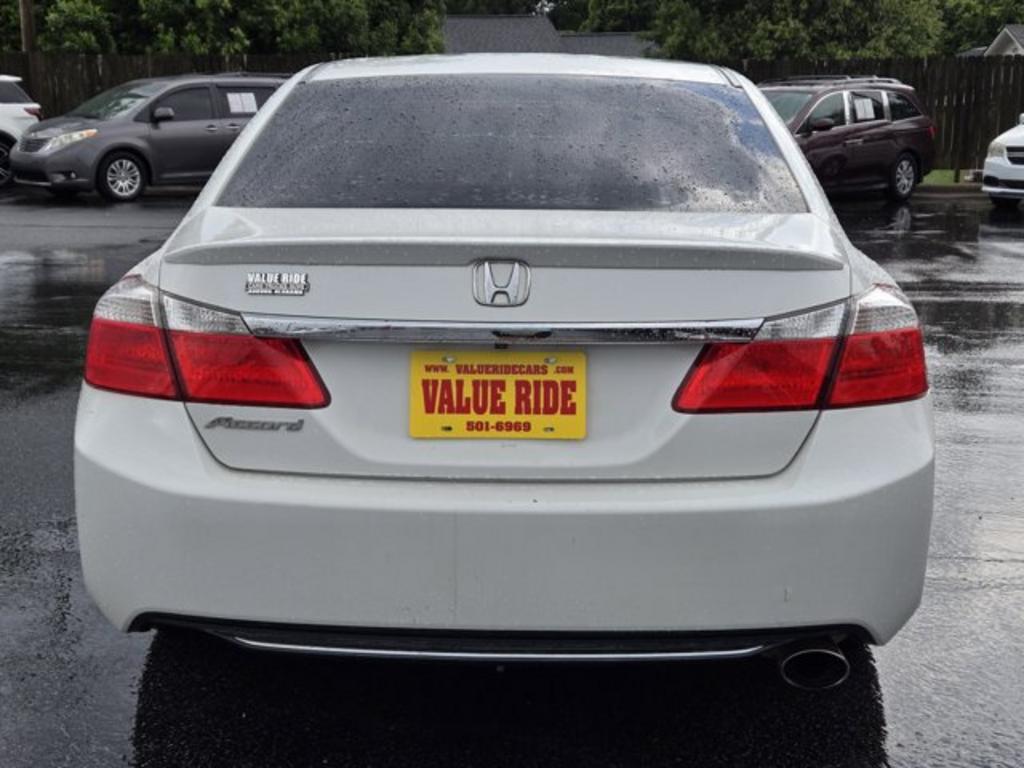 2015 Honda Accord - $13,995