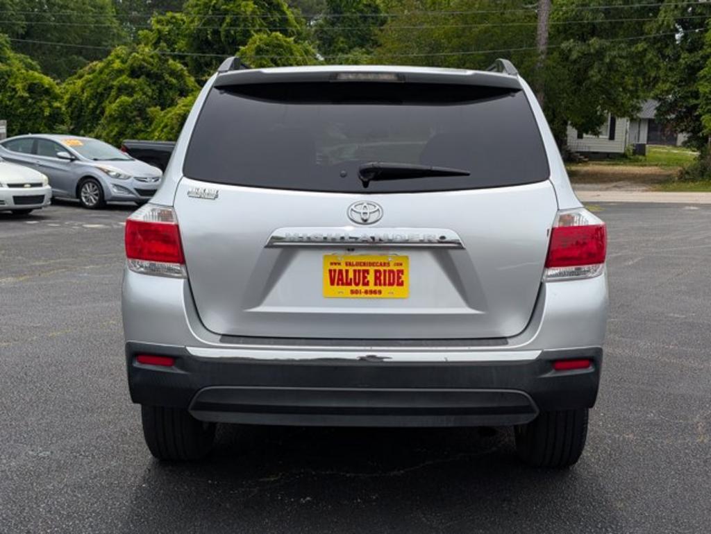 2013 Toyota Highlander photo