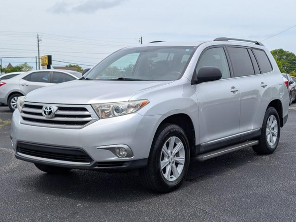 2013 Toyota Highlander photo