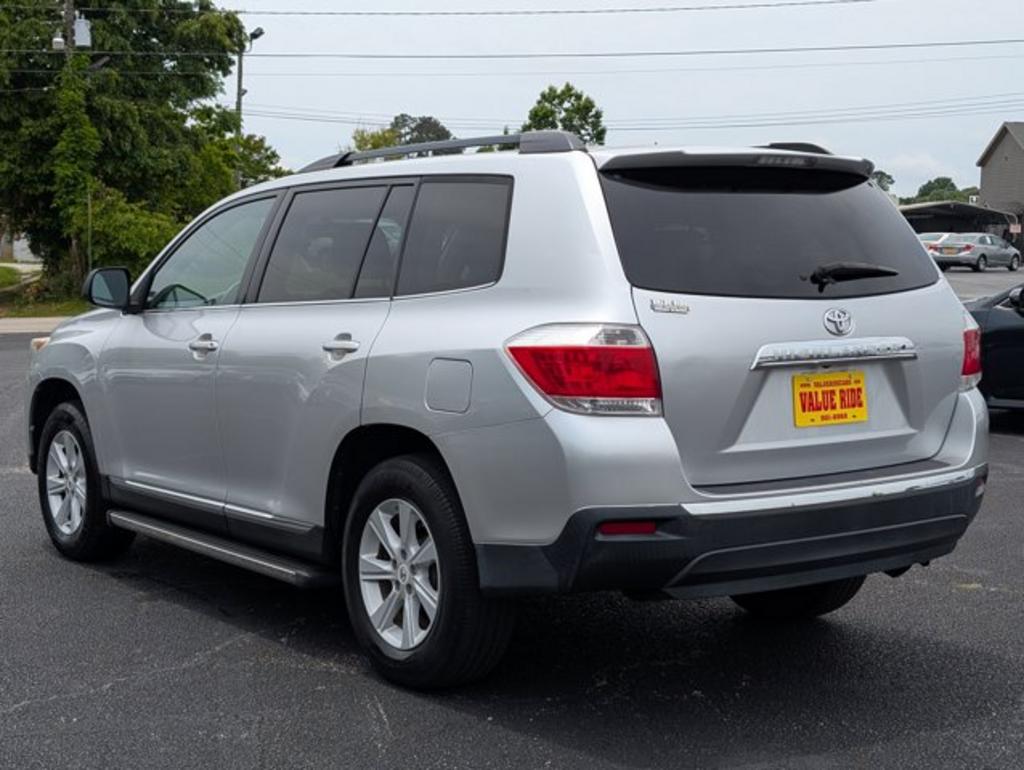 2013 Toyota Highlander photo