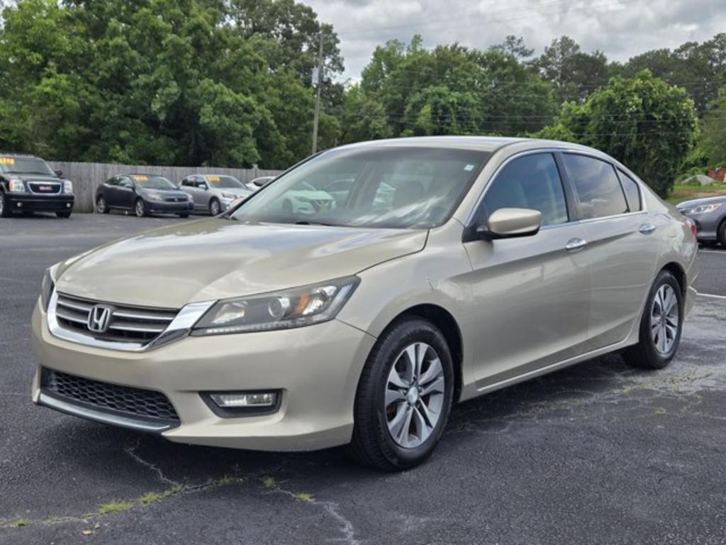 2015 Honda Accord - $12,995