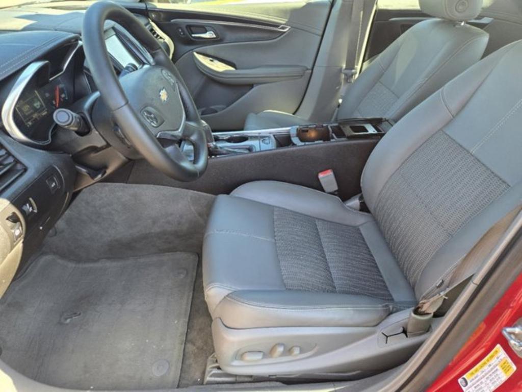 2015 Chevrolet Impala  photo