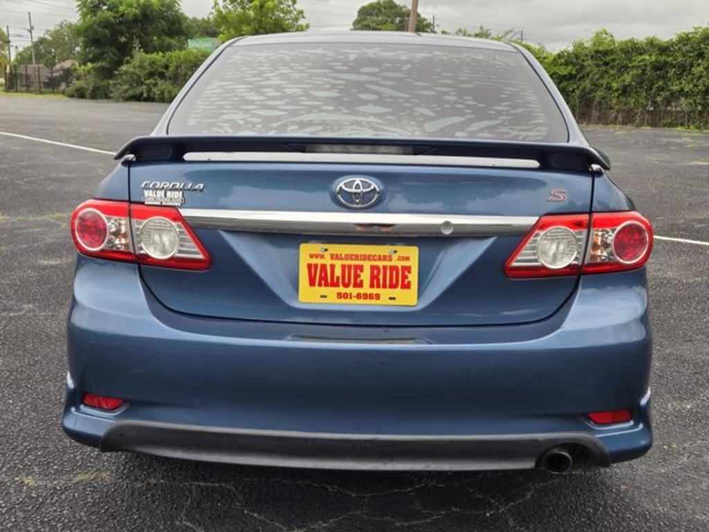 2013 Toyota Corolla - $11,995