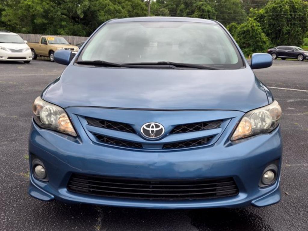 2013 Toyota Corolla - $11,995