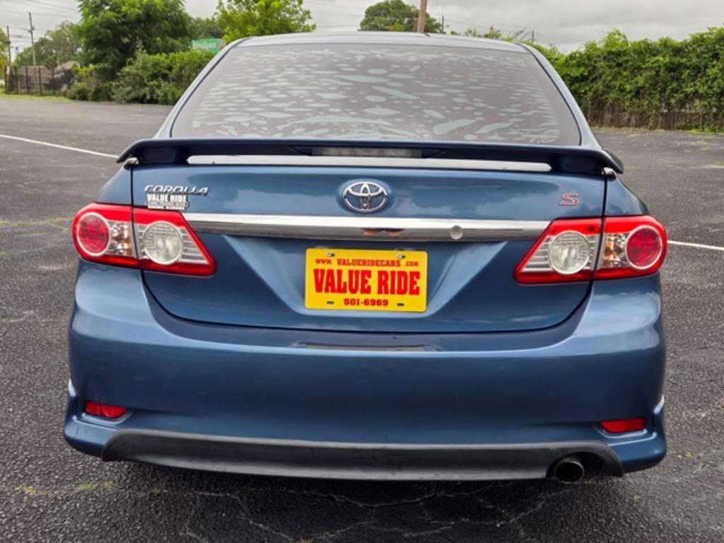 2013 Toyota Corolla - $11,995