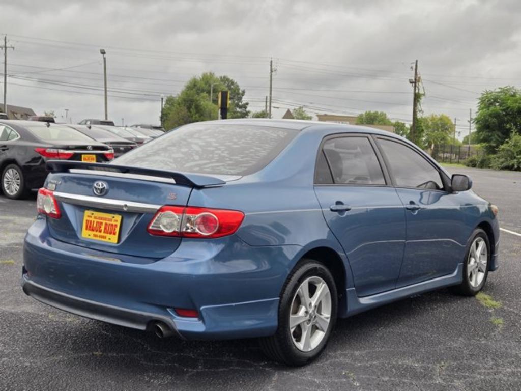 2013 Toyota Corolla - $11,995