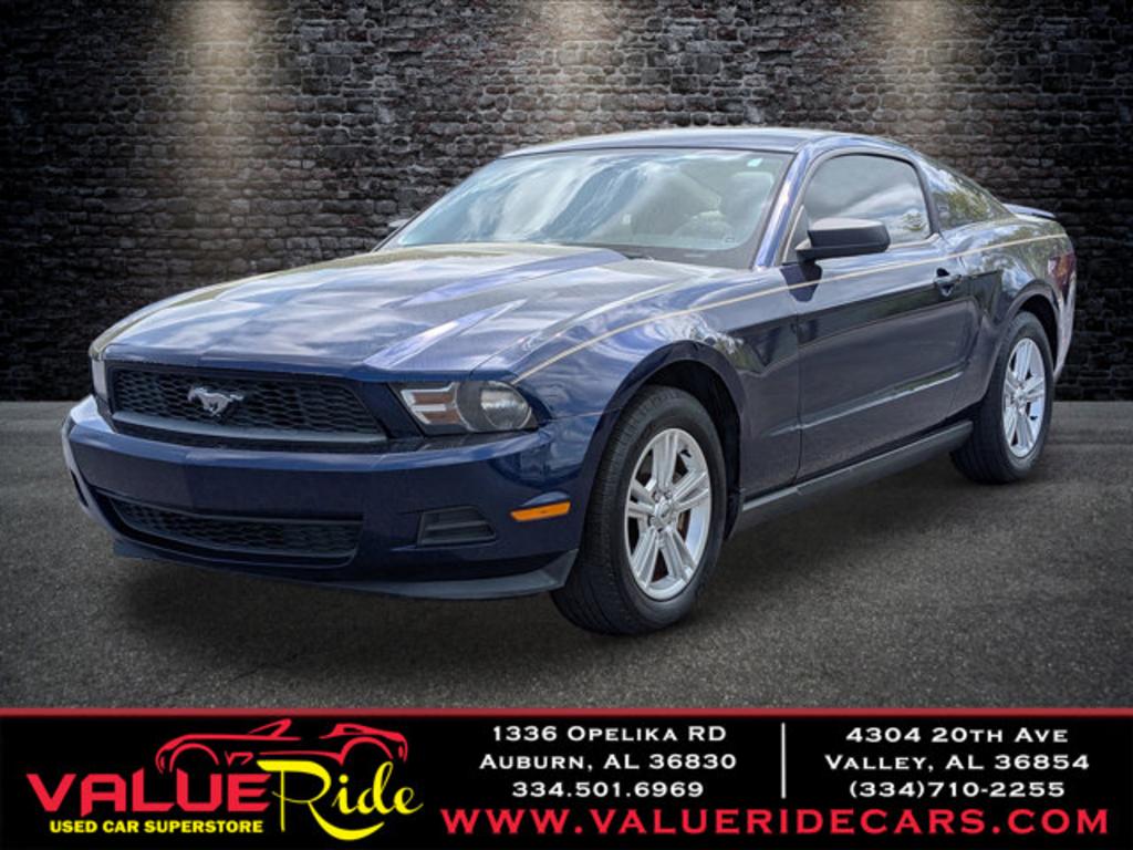 2011 Ford Mustang V6 Premium photo