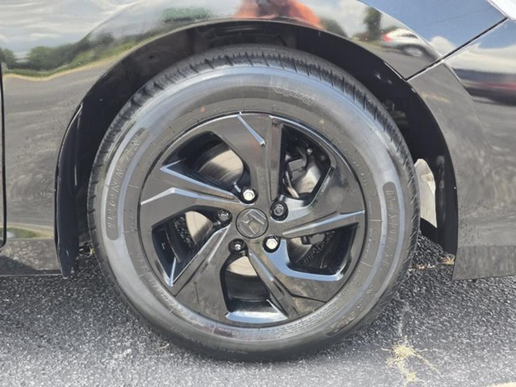 2017 Honda Accord - $12,995