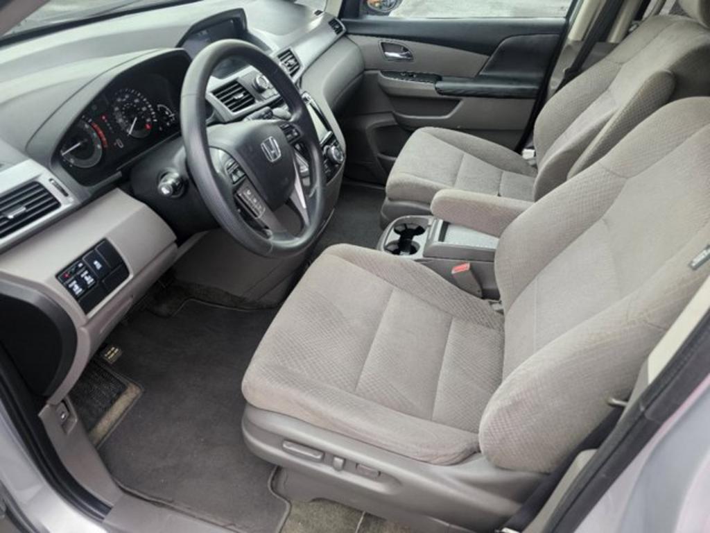 2014 Honda Odyssey EX photo