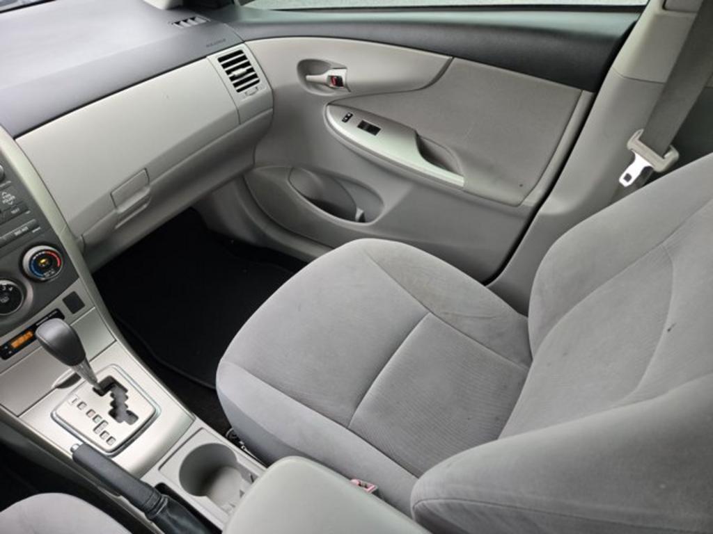 2011 Toyota Corolla - $9,995