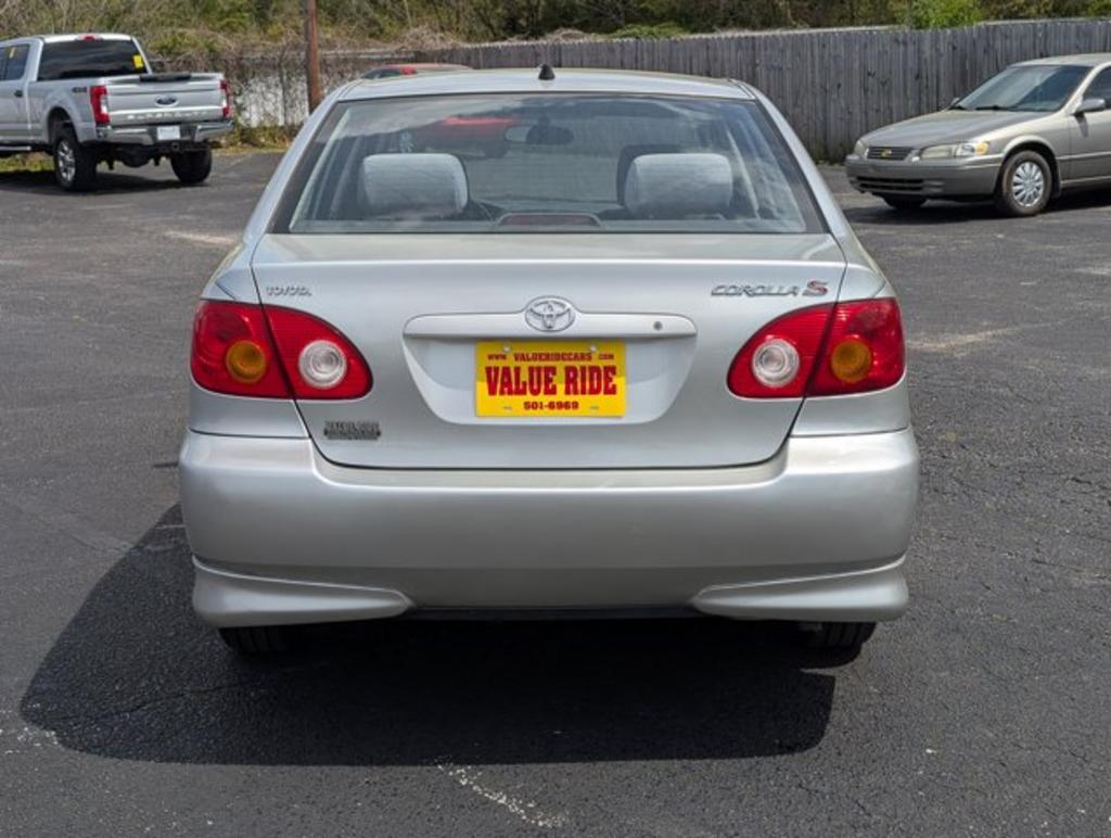 2003 Toyota Corolla CE photo