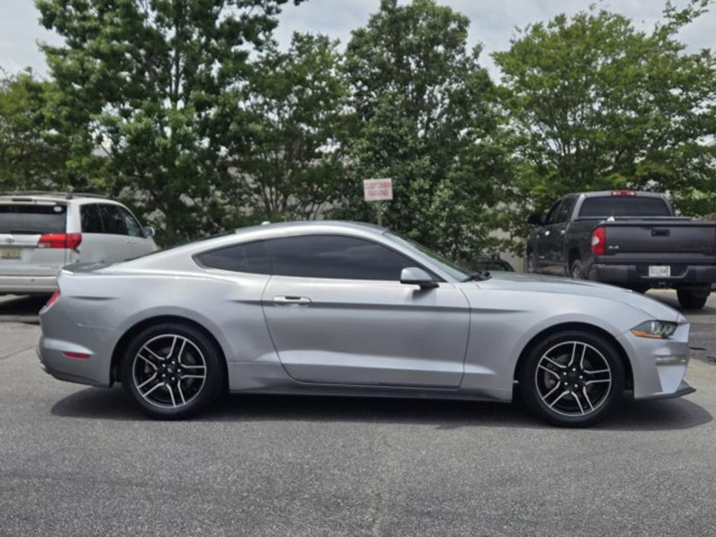 2020 Ford Mustang - $17,995