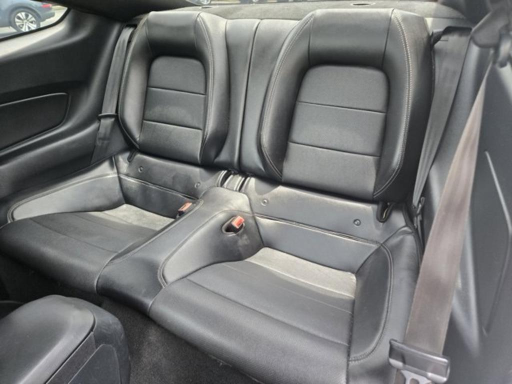 2020 Ford Mustang - $17,995