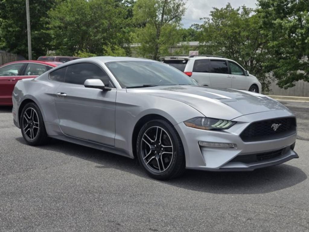 2020 Ford Mustang - $17,995