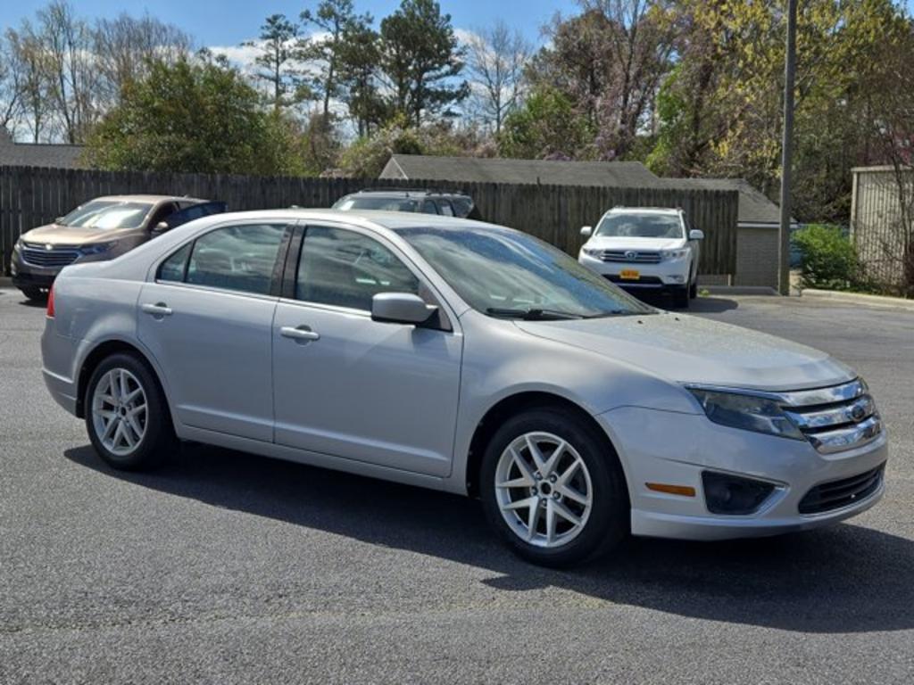 2010 Ford Fusion SEL photo