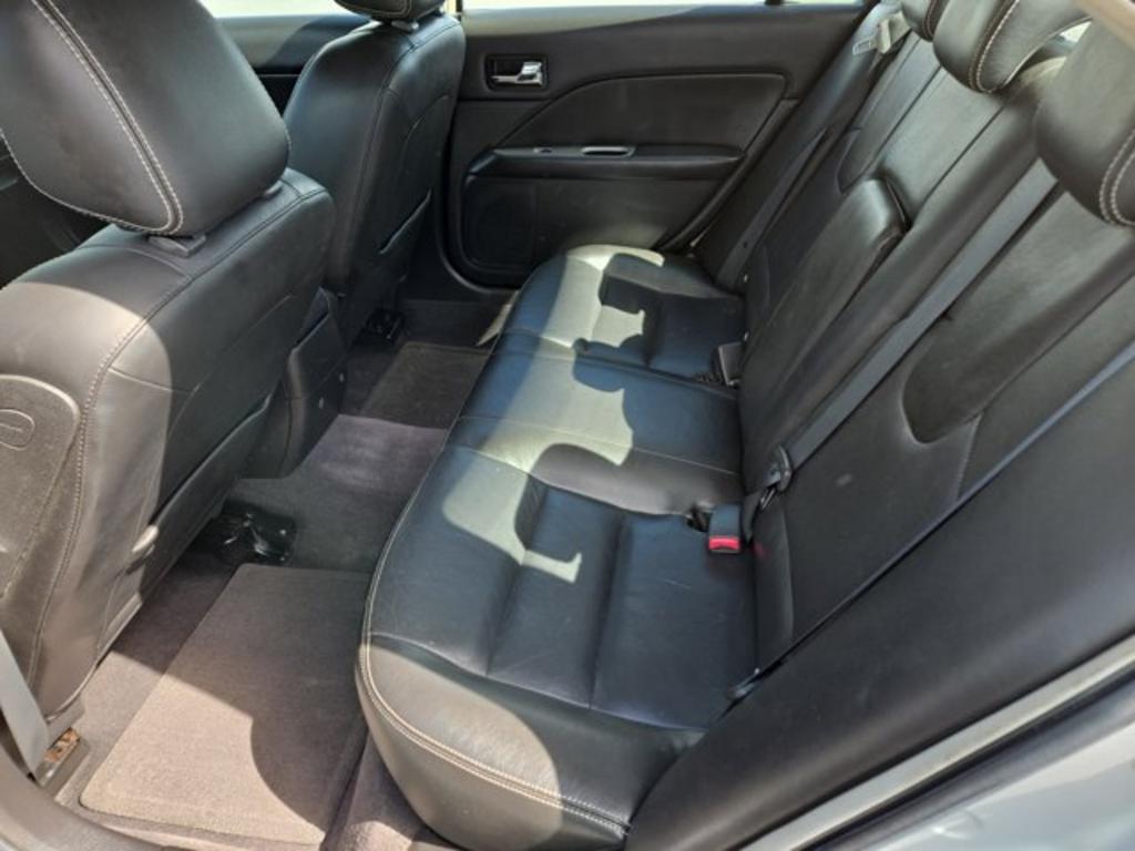 2010 Ford Fusion SEL photo
