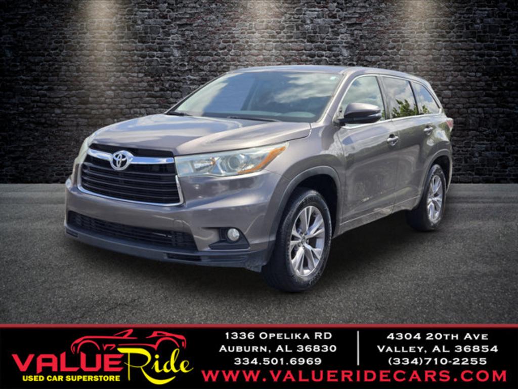 2016 Toyota Highlander - $16,995