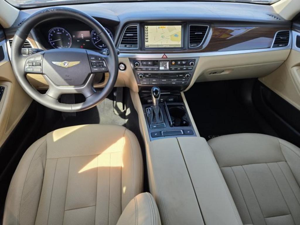 2016 Hyundai Genesis - $11,995