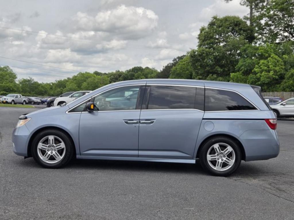 2012 Honda Odyssey - $11,995