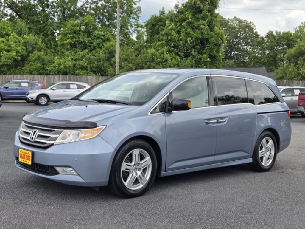 2012 Honda Odyssey - $11,995