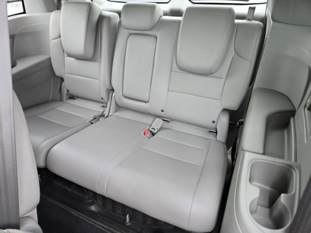 2012 Honda Odyssey - $11,995