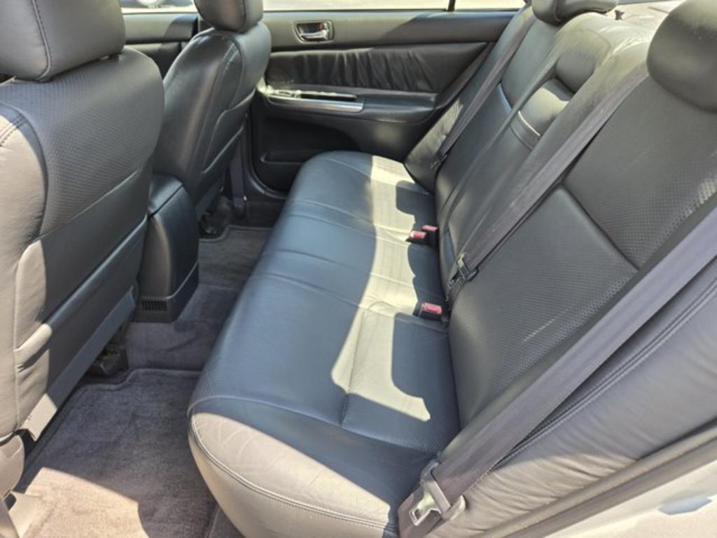 2003 Toyota Camry - $9,995