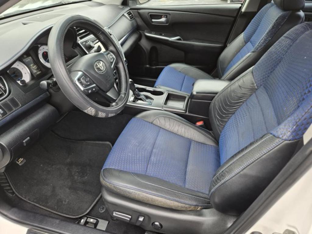 2016 Toyota Camry - $12,995