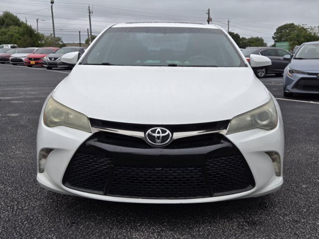 2016 Toyota Camry - $12,995
