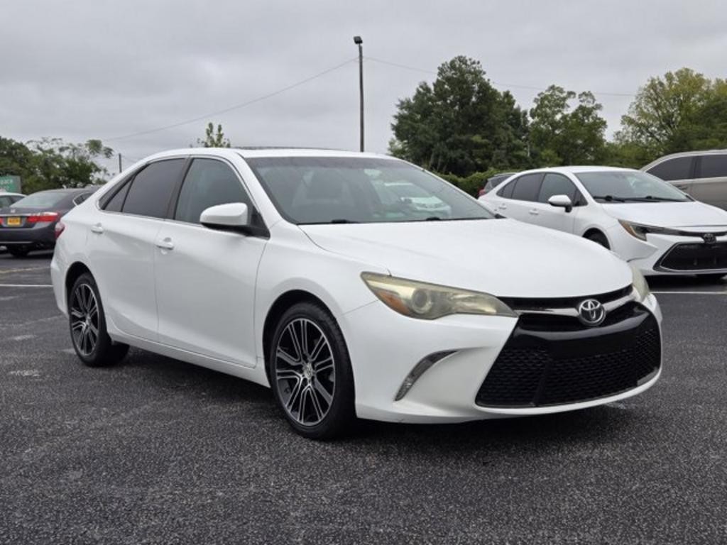 2016 Toyota Camry - $12,995