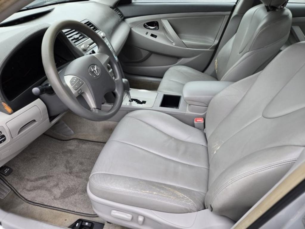 2007 Toyota Camry - $8,995